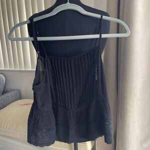 Forever 21 Black Lace Crop Top size small very cute